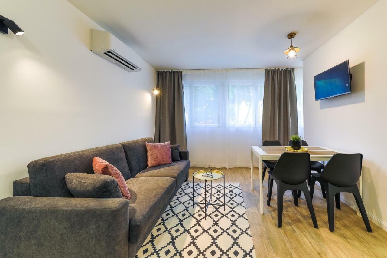 Onesta Apartment Сплит Екстериор снимка