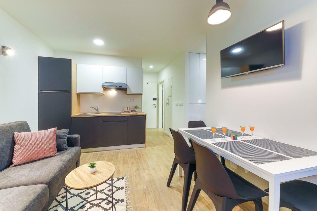 Onesta Apartment Сплит Екстериор снимка